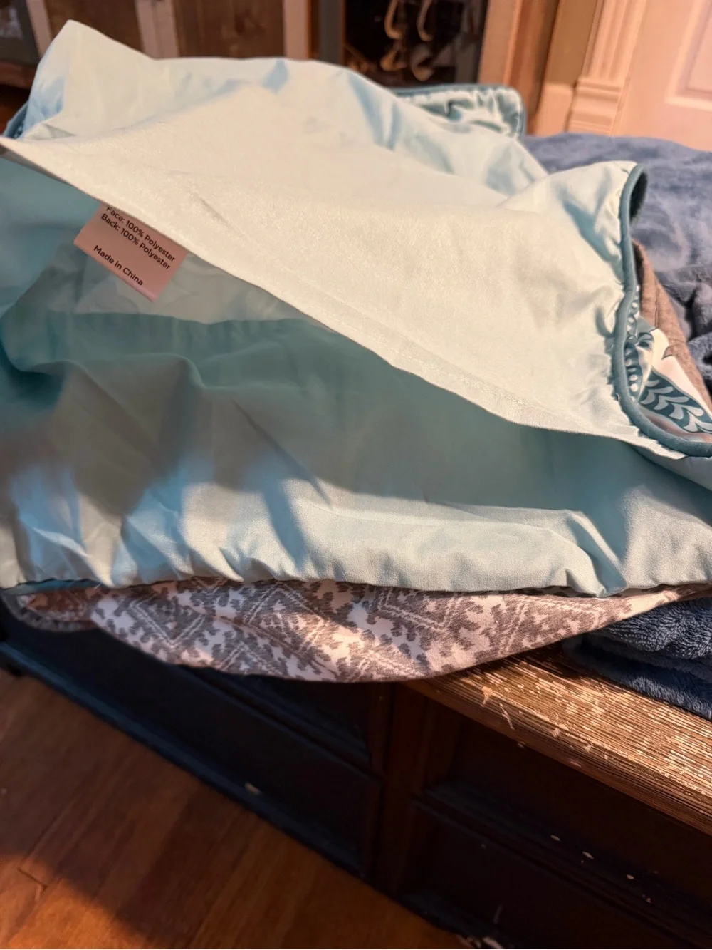 Eden & Oak silky blue